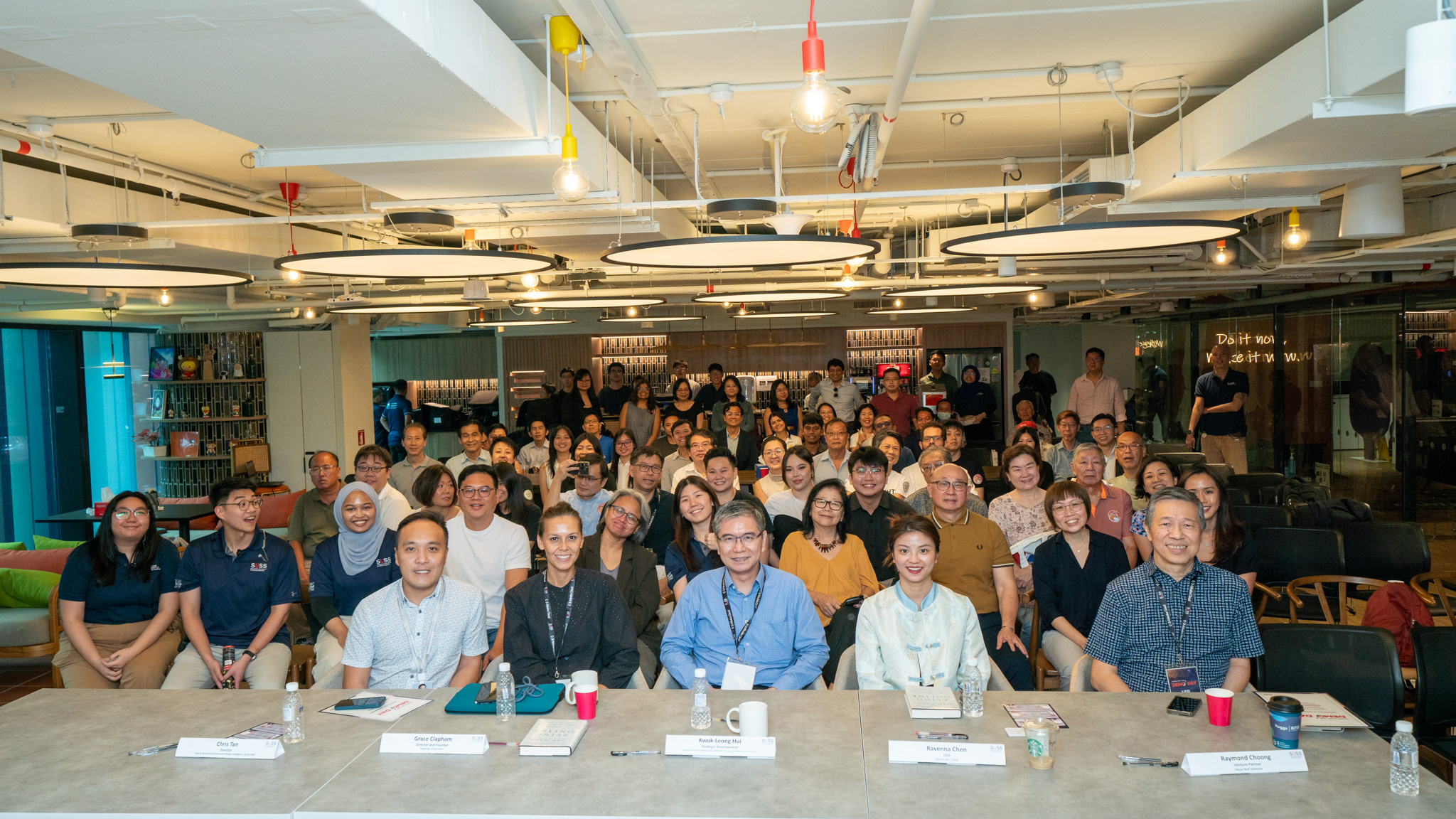 The vibrant community and enthusiastic participants of Alibaba Cloud-SUSS Demo Day 2024.