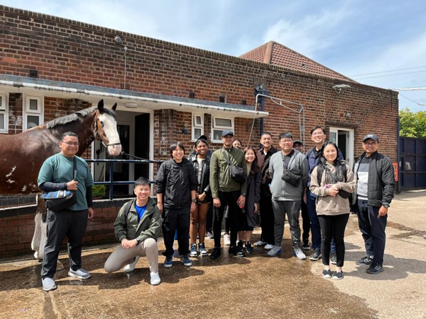 Visit to Mounted Police Unit