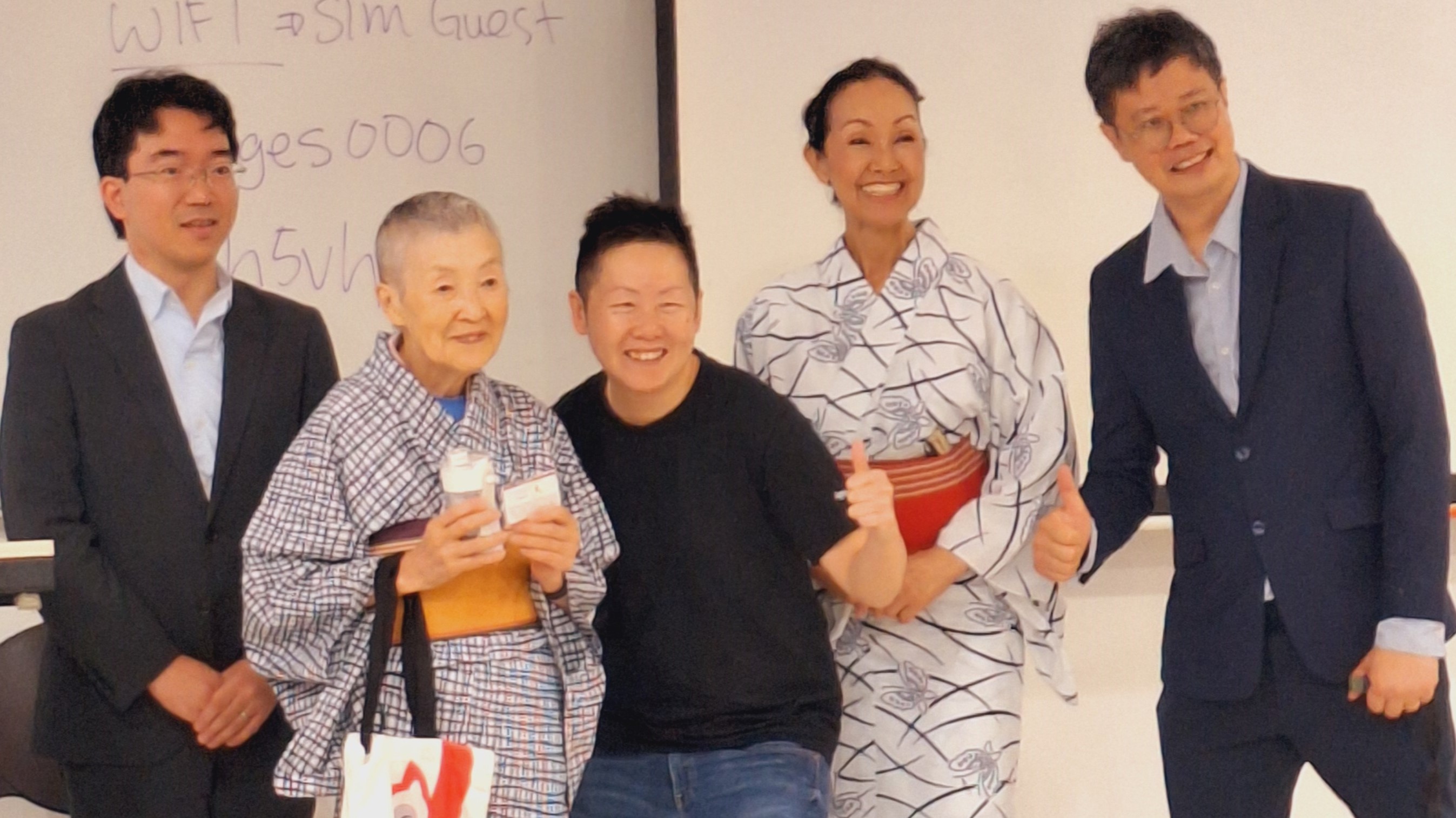 Left to right Mr. Kawai Naoki, First Secretary of the Embassy of Japan in Singapore, Speaker Masako Wakamiya, Janice Chia, Founder of Ageing Asia, Actress Mako Hattori and Dr Kelvin Tan, Head of Prog